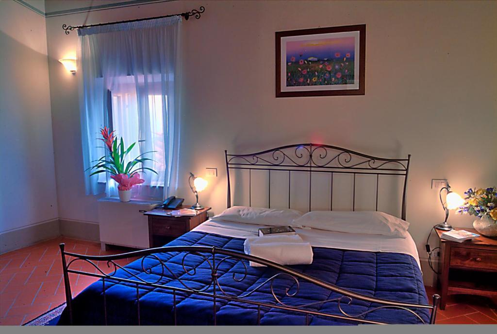 B&B Antica Trattoria Al Principe Ареццо Номер фото